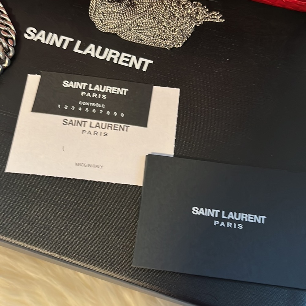 YSL Medium Kate Chain Bag in Crocodile Leather - Picture 8 of 17